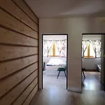 Dom Na Korzeniu Feriehus