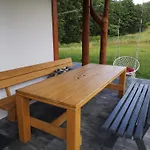 Dom Na Korzeniu *