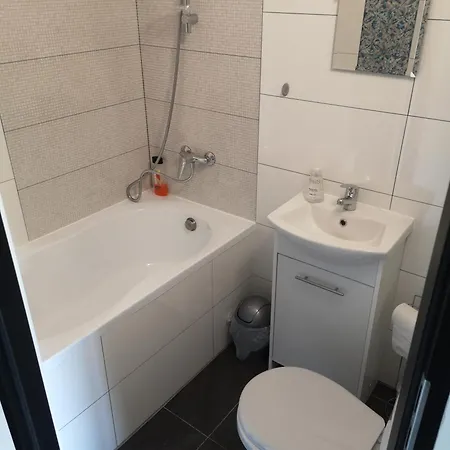 Nyaraló Dom Na Korzeniu Szynwald