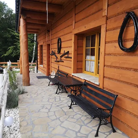 Dom Na Korzeniu Szynwald