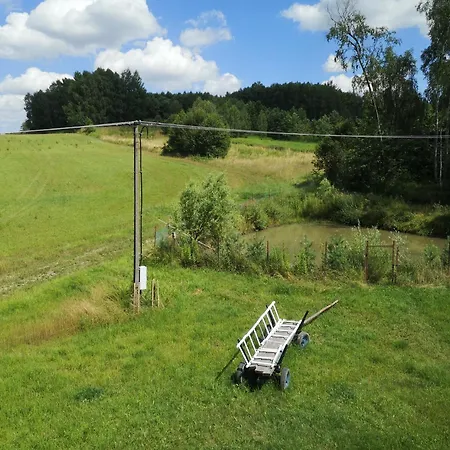Dom Na Korzeniu Nyaraló